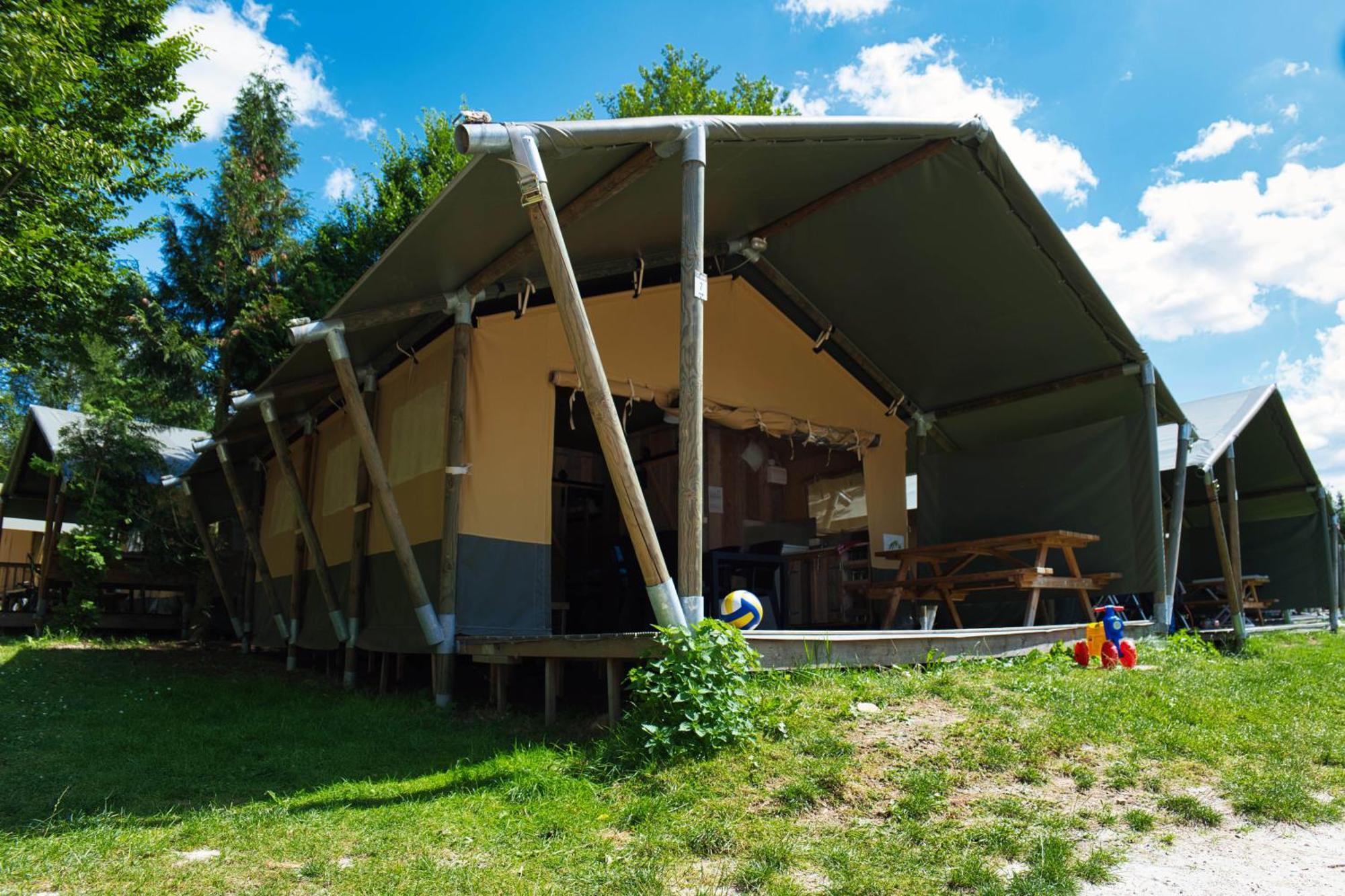Camping 2000 Januv Dul Exterior photo
